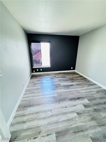 3671 Villa Knolls East Drive, Las Vegas, NV 89120