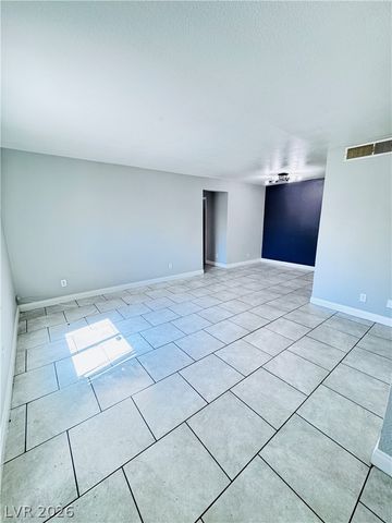 3671 Villa Knolls East Drive, Las Vegas, NV 89120