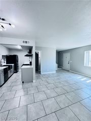 3671 Villa Knolls East Drive, Las Vegas, NV 89120