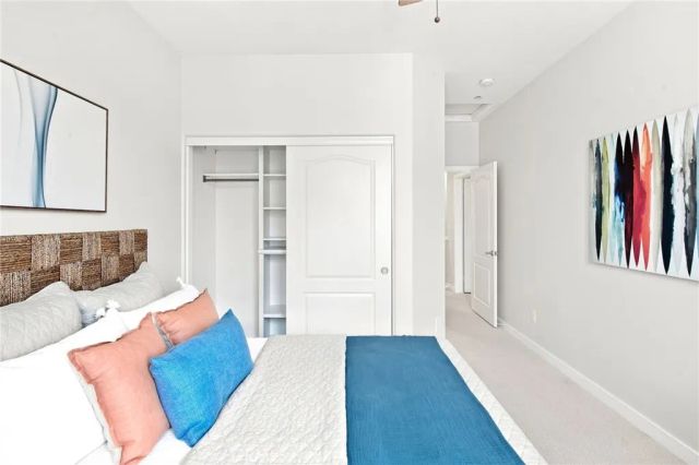 5410 W 149th Place 16, Hawthorne, CA 90250