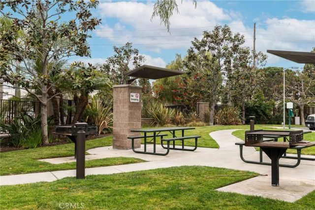 5410 W 149th Place 16, Hawthorne, CA 90250