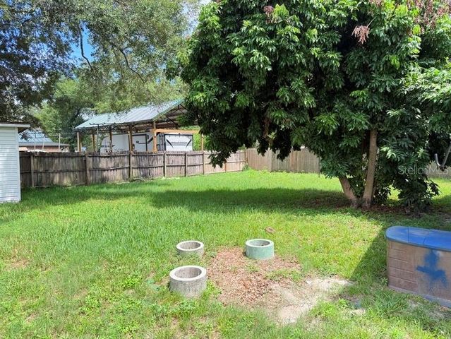 12721 N OLA AVENUE, Tampa, FL 33612