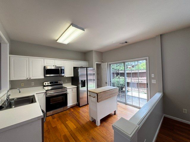 452 Old Towne Dr, Brentwood, TN 37027