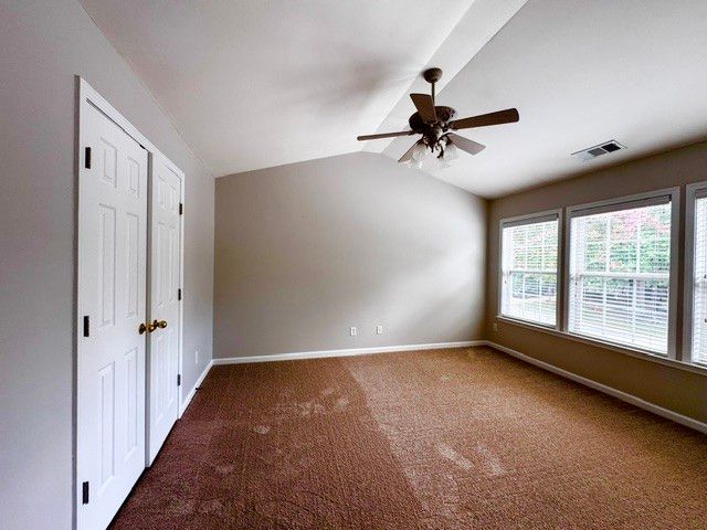 452 Old Towne Dr, Brentwood, TN 37027