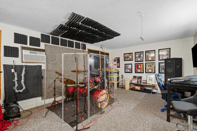 215 SW 8TH Street, Boynton Beach, FL 33426
