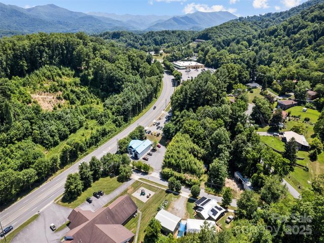 66 Bradley Street, Waynesville, NC 28786