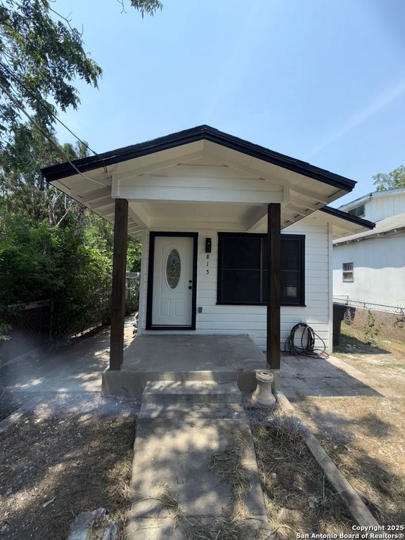 815 Ripford, San Antonio, TX 78225