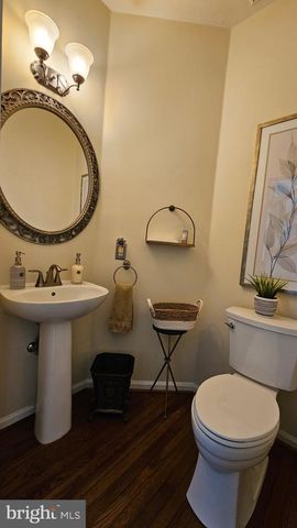 53 WATERFORD DR, Bordentown, NJ 08505