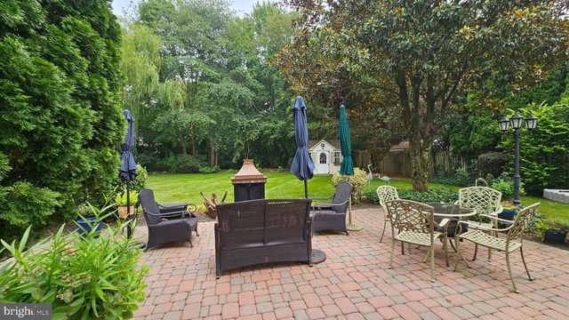 53 WATERFORD DR, Bordentown, NJ 08505