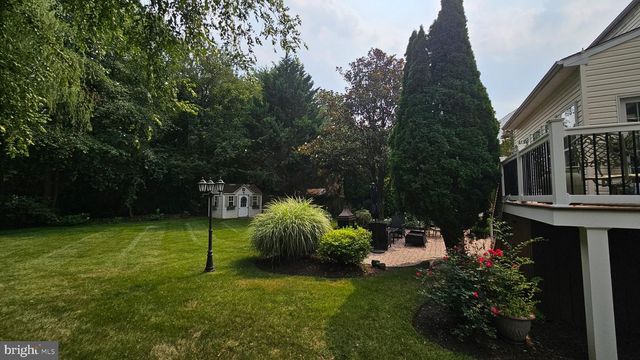 53 WATERFORD DR, Bordentown, NJ 08505