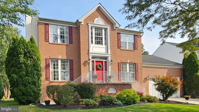 53 WATERFORD DR, Bordentown, NJ 08505