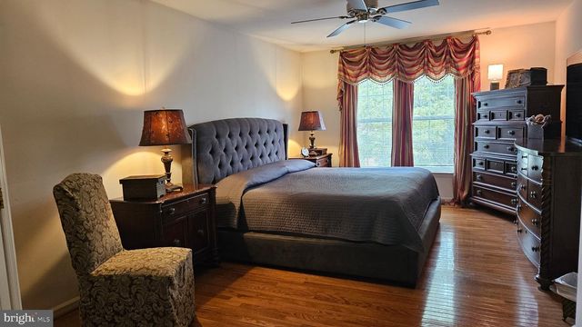 53 WATERFORD DR, Bordentown, NJ 08505