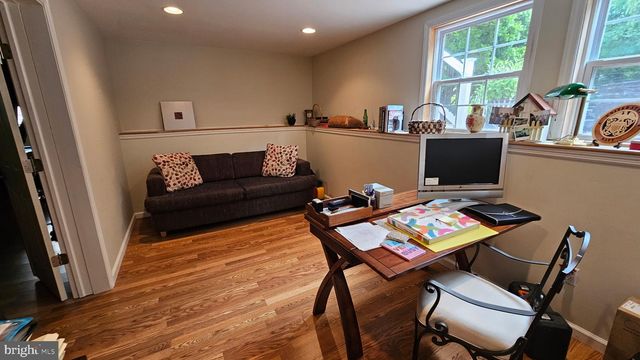 53 WATERFORD DR, Bordentown, NJ 08505