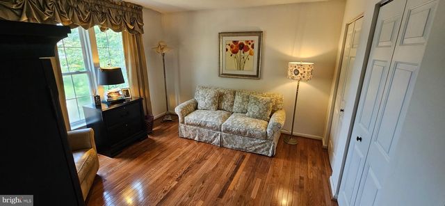 53 WATERFORD DR, Bordentown, NJ 08505
