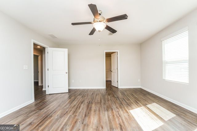 3835 Newbury Place Drive, Loganville, GA 30052