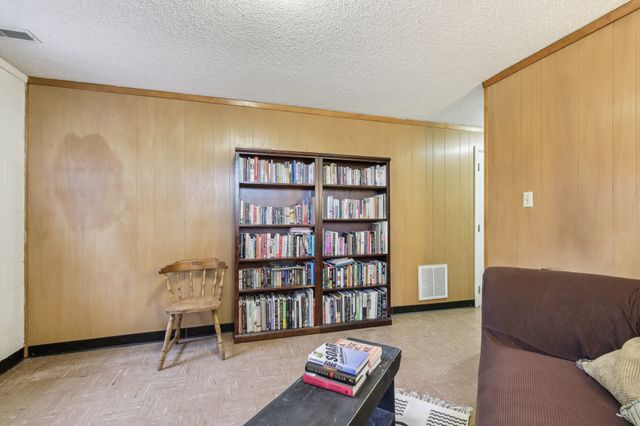 144 Airport Rd, Clarksville, TN 37042
