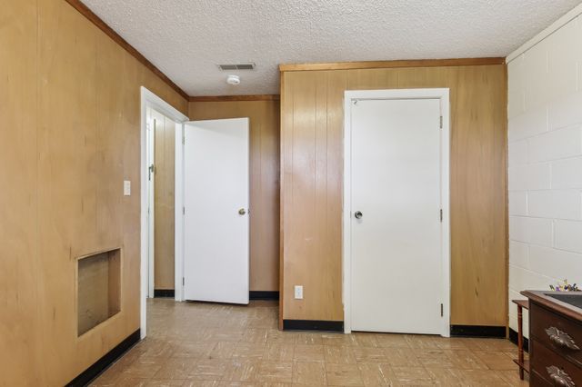 144 Airport Rd, Clarksville, TN 37042