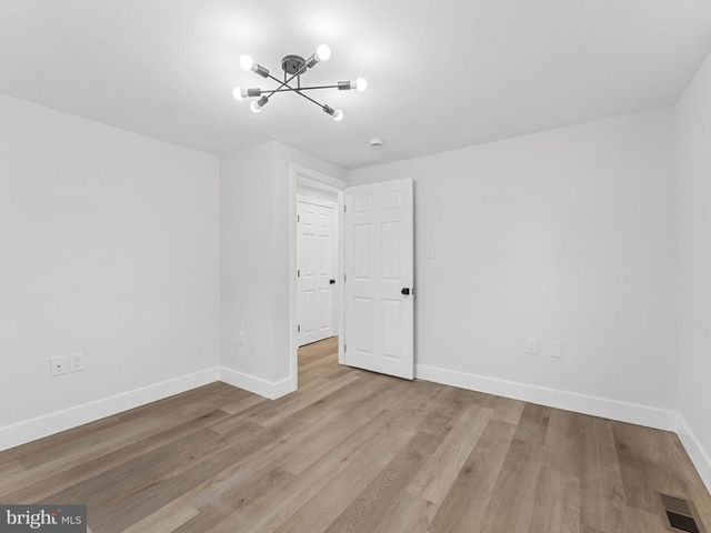 308 DELSEA DR, Sewell, NJ 08080