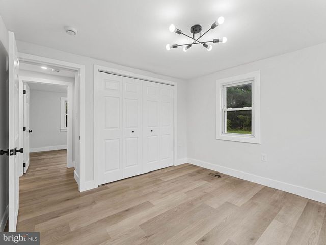 308 DELSEA DR, Sewell, NJ 08080