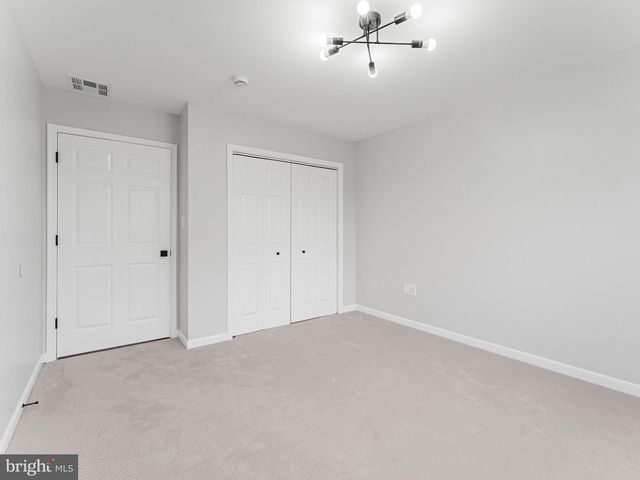 308 DELSEA DR, Sewell, NJ 08080