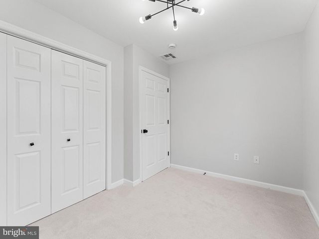 308 DELSEA DR, Sewell, NJ 08080