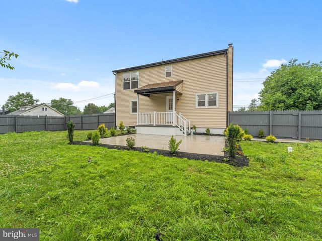 308 DELSEA DR, Sewell, NJ 08080