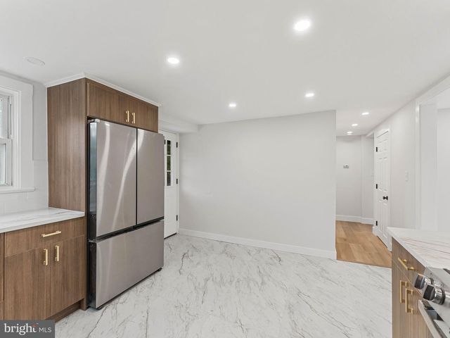 308 DELSEA DR, Sewell, NJ 08080