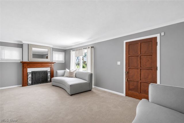 16005 Throckley Avenue, Cleveland, OH 44128