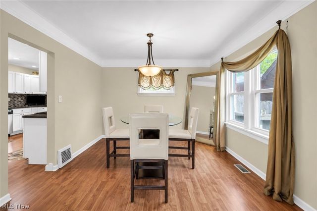 16005 Throckley Avenue, Cleveland, OH 44128