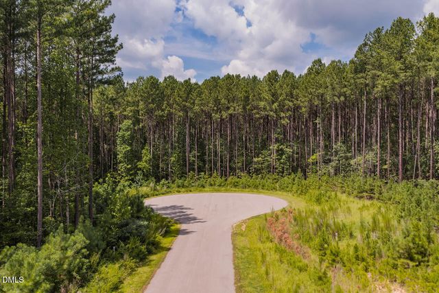 586 Anneliis Lane, Siler City, NC 27344