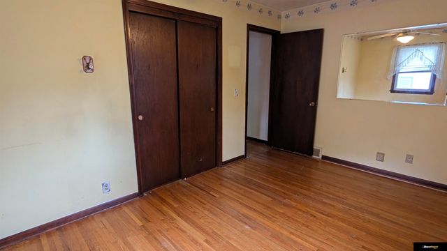 9134 Taylor Street, Omaha, NE 68134