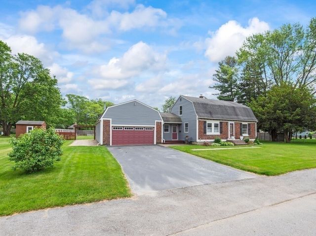 61 Locust Street, Oxford, MA 01540