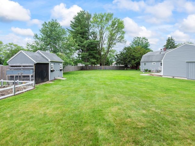 61 Locust Street, Oxford, MA 01540