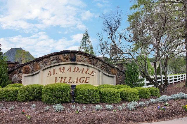 2069 STANDING ROCK DR, Collierville, TN 38017