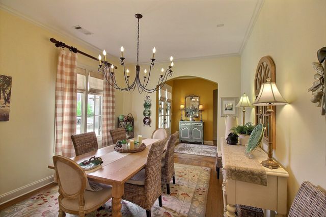 2069 STANDING ROCK DR, Collierville, TN 38017