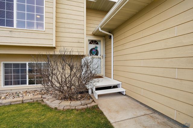 5009 ELMER ST, Rapid City, SD 57703