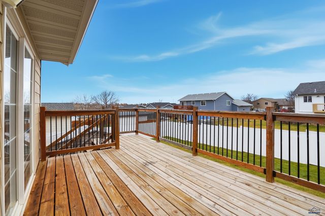 5009 ELMER ST, Rapid City, SD 57703