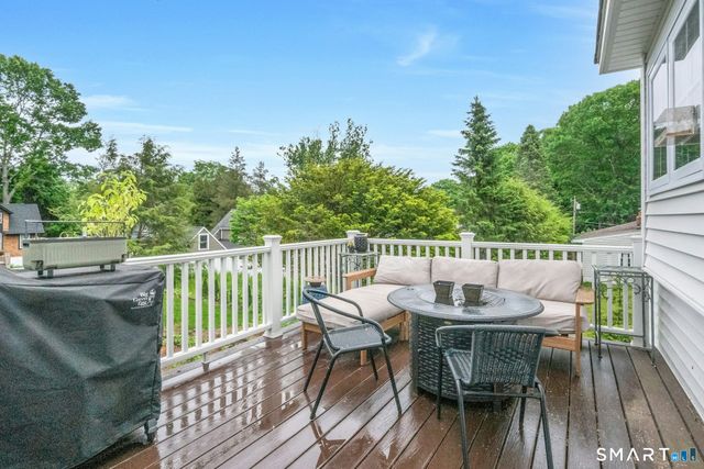 210 High Ridge Avenue, Ridgefield, CT 06877