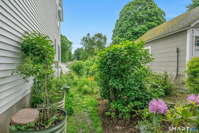 210 High Ridge Avenue, Ridgefield, CT 06877