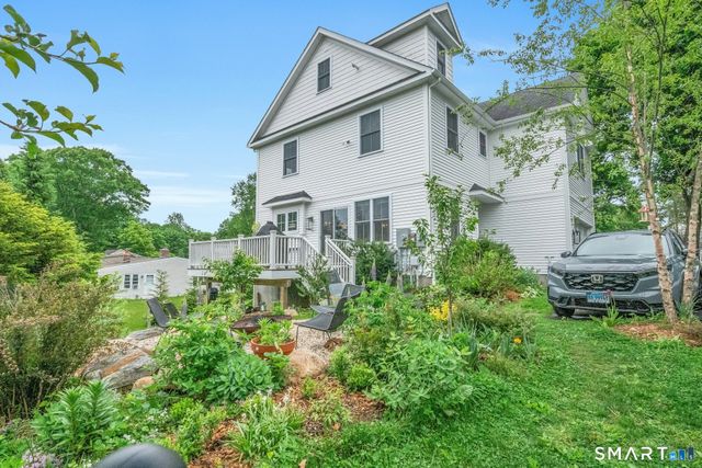210 High Ridge Avenue, Ridgefield, CT 06877
