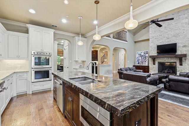 413 Saint Tropez Drive, Southlake, TX 76092