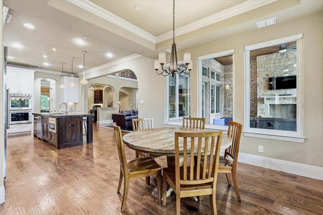 413 Saint Tropez Drive, Southlake, TX 76092