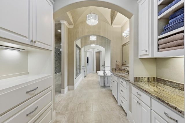 413 Saint Tropez Drive, Southlake, TX 76092