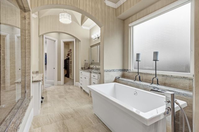 413 Saint Tropez Drive, Southlake, TX 76092