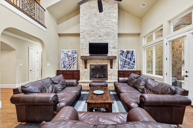 413 Saint Tropez Drive, Southlake, TX 76092