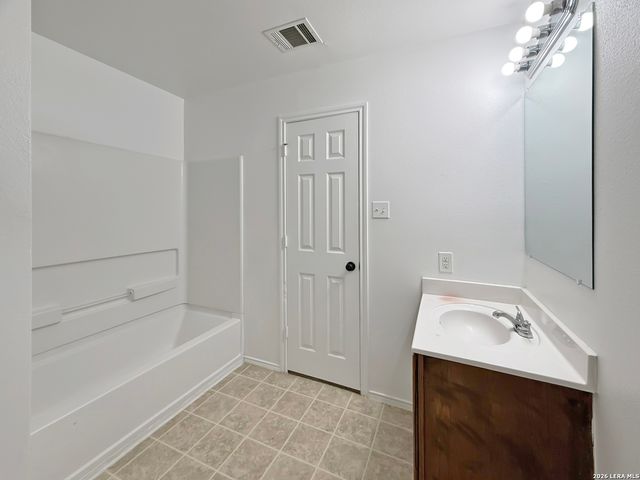 11803 Amber Tree, San Antonio, TX 78254