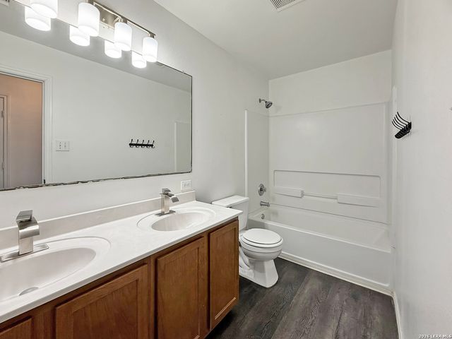 11803 Amber Tree, San Antonio, TX 78254