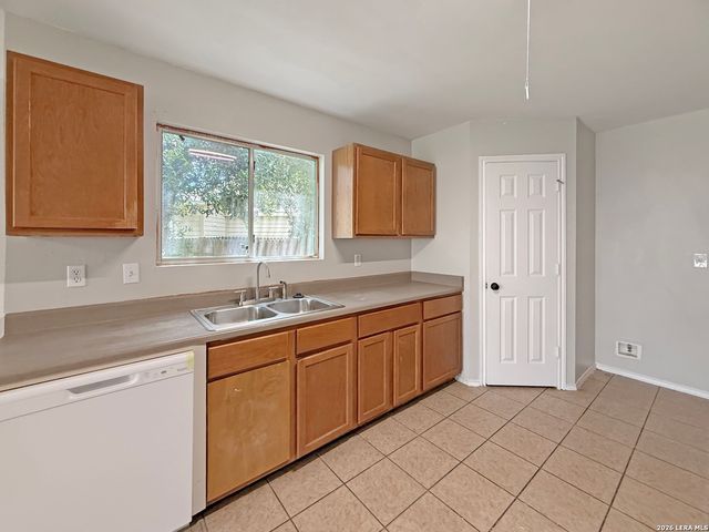 11803 Amber Tree, San Antonio, TX 78254