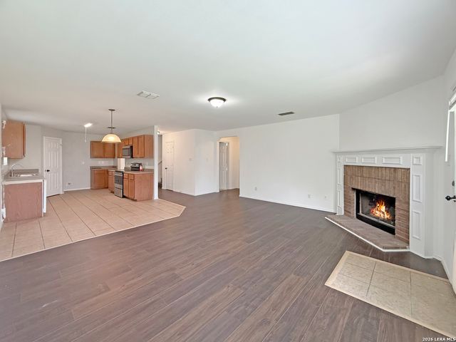 11803 Amber Tree, San Antonio, TX 78254