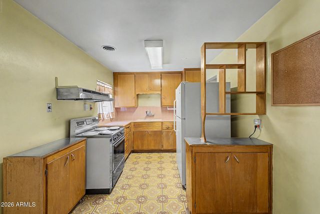 6527 N 20TH Avenue, Phoenix, AZ 85015